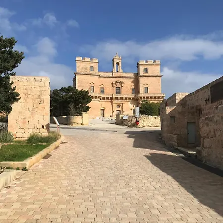 White Sands Mellieha Exterior photo